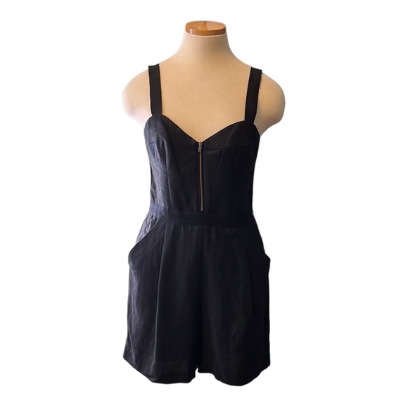 Milly Zipper Romper, size 4 - Picture 3 of 14